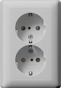 0783015 Gira Розетка двойная с з/к в комплекте с рамкой