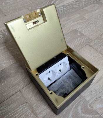 Люк напольный на 2 модуля, металлический, h=85мм, крышка с углублением (П-образн.) 17 мм, TIMIUX, золото, EU2H85UP GD