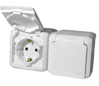 782323 - Розетка 2X2К+З IP44 QUTEO БЕЛ, Legrand