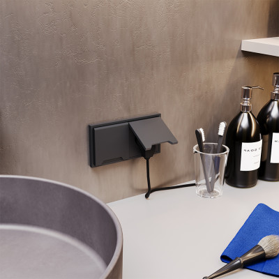 Розетка встраиваемая VOLTUM S70 с заземлением, защитными шторками и крышкой 16А, (графит), VLS040307