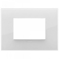 Vimar Накладка CLASSIC на 3 модуля лед TOTAL LOOK, 19653.B66