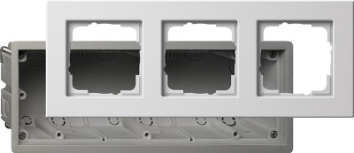 2883201 - Gira E22 Монтажная коробка трехместная с рамкой Thermoplast, глянцевый белый