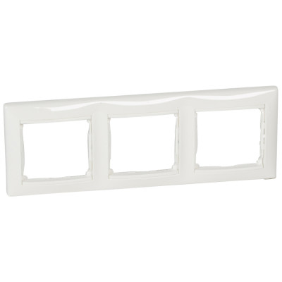 Legrand Рамка 3 поста - Legrand Valena - белый, 694242