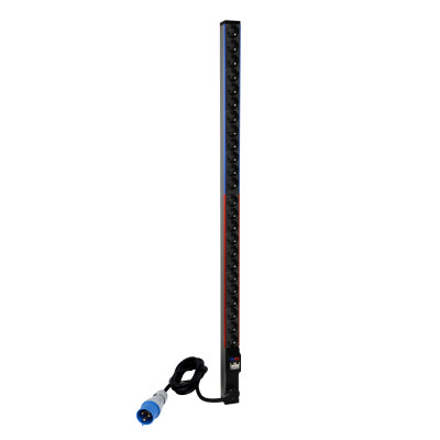 Legrand PDU - Блок распределения питания вертикальный - 24 розетки 2К+З - немецкий стандарт - MCB - шнур питания 3м - 32А, 646853