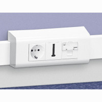 Legrand Mosaic Суппорт ля мини кабель-канала (на плинтус) 6м, 030560 Legrand Mosaic Суппорт ля мини кабель-канала (на плинтус) 6м, 030560