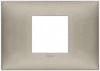 Vimar Накладка на 2 модуля центрально для коробки на 3 модуля, титан матовый, 09672.23