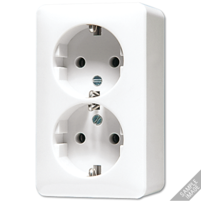 SCHUKO®-розетка 16 A / 250 B, двойная, накладной монтаж; дюропласт; слоновая кость; AP600, 6020A