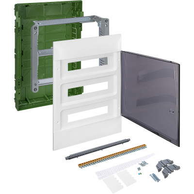 137578 Пластиковый щиток Legrand Practibox S, для встраиваемого монтажа (в полые стены), цвет двери "Дымчатый", 3X18