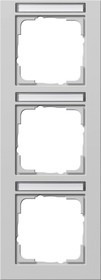 110337 Gira Рамка 3-я вертикальная с полем для надписи