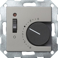 0392600 Gira Терморегулятор с размыкающим контактом, выключателем и контрольной лампой