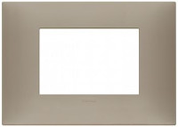 Vimar Накладка на 3 модуля, горлица матовая, 09673.12 Vimar Накладка на 3 модуля, горлица матовая, 09673.12