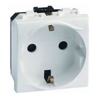 ДКС Электрическая розетка, с заземлением, со шторками, слон. кость, 2мод., 75482S