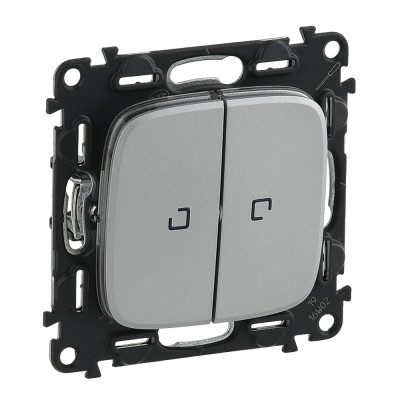 Legrand Valena ALLURE.Переключатель двухклавишный 10АХ 250В с подсветкой.С лицевой панелью.Алюминий, 752909