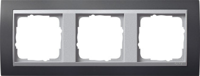 021381 Gira Рамка тройная