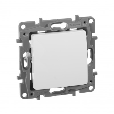 Legrand Переключатель одноклавишный - Legrand Etika - 10А 250В безвинтовые зажимы - белый, 672205