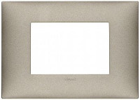 Vimar Накладка на 3 модуля, титан матовый, 09673.23 Vimar Накладка на 3 модуля, титан матовый, 09673.23