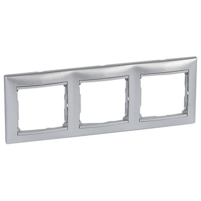 770153 - Рамка 3 поста - Legrand Valena - алюминий, Legrand