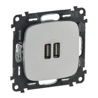 Legrand Valena ALLURE.Зарядное устройство с двумя USB-разьемами 240В/5В 1500мА.С лицевой панелью.Алюминий, 754997