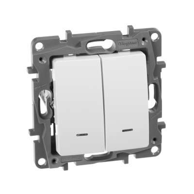 Legrand Переключатель двухклавишный с подсветкой/индикацией - Legrand Etika - 10А 250В безвинтовые зажимы - белый, 672216