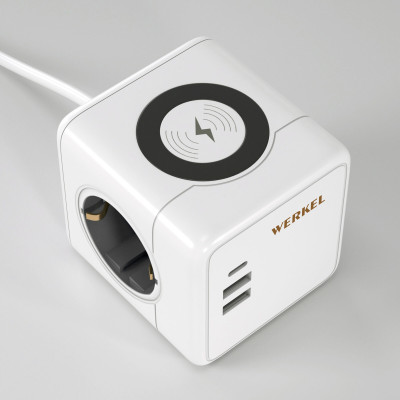 Werkel W6513501/ Розеточный блок 3-местный + 3 USB + беспроводная зарядка, a066454