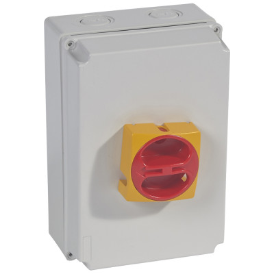 Legrand Выключатель дистанцион. 3П 40А в боксе IP65, 022174