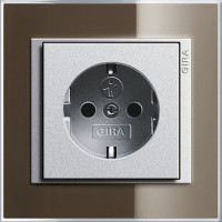 Gira Розетка 2к+з, матовый алюминий - коричневый, серия Event Clear