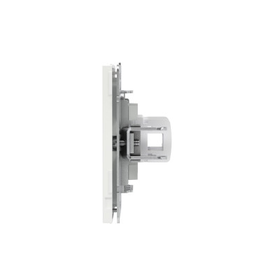 DKC KANT Компьютерная розетка RJ-45 без шторки, кат.5е двойная, белая магнолия, 7000664