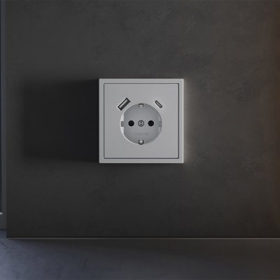 Накладка для розетки с заземлением и защитными шторками, с USB A+C, S70 (серый), VLS001016