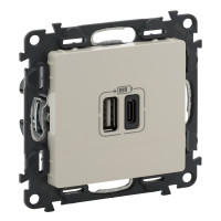 Legrand Valena LIFE.Зарядное устройство с двумя USB-разьемами тип А-тип С 240В/5В 3000мА.С лицевой панелью.Цвет Слоновая кость, 753206 Legrand Valena LIFE.Зарядное устройство с двумя USB-разьемами тип А-тип С 240В/5В 3000мА.С лицевой панелью.Цвет Слоновая кость, 753206