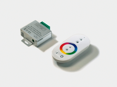 Контроллер для ленты RF-RGB-S-18A-WH1