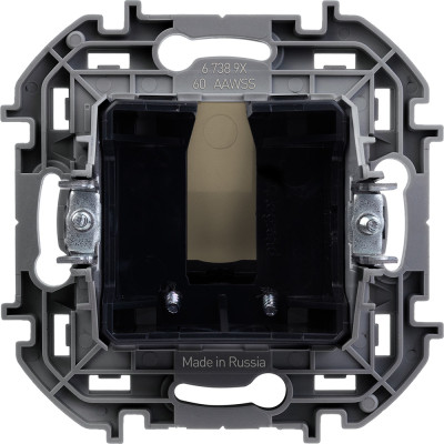 Legrand Вывод кабеля IP21 - Legrand Inspiria - с зажимом для крепления - слоновая кость, 673891