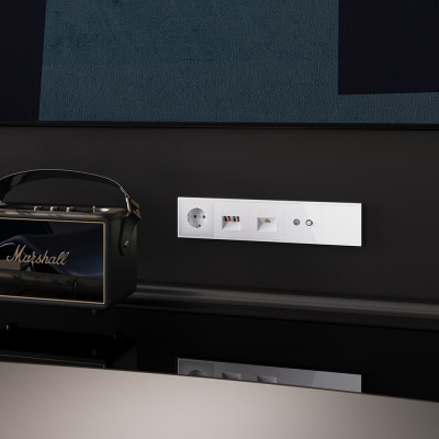 Розетка акустическая встраиваемая VOLTUM S70 4-местная, (белый глянцевый), VLS060301