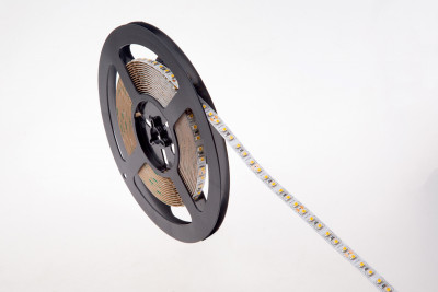 Donel,Светодиодная лента,нейтральный, самоклейкая, 120 д/м 4000K, 9,6W/m, 720 Lm/m, DC24V,IP20, CRI>95, Уп. 5 м.Серия:DN8SSL, DN18381NWRA95