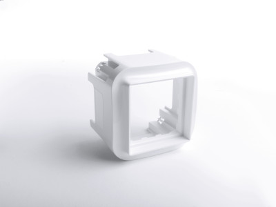 Legrand Адаптер для механизмов серии Mosaic - Legrand Quteo - белый, 782225